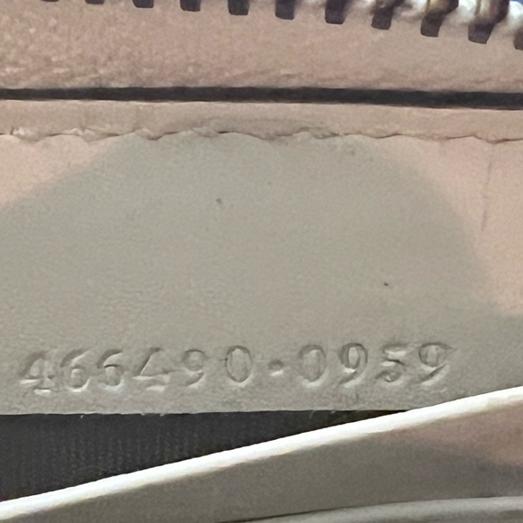 Rare Gucci GG Marmont Trompe L’Oeil Quilted Matelasse Wallet Wristlet - Picture 3 of 11